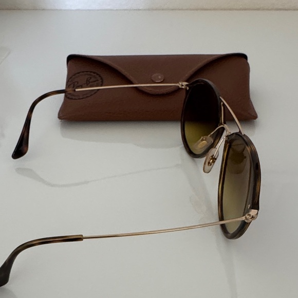 Ray-Ban Sunglasses with Blue Lenses and Brown Case - Picture 9 of 10